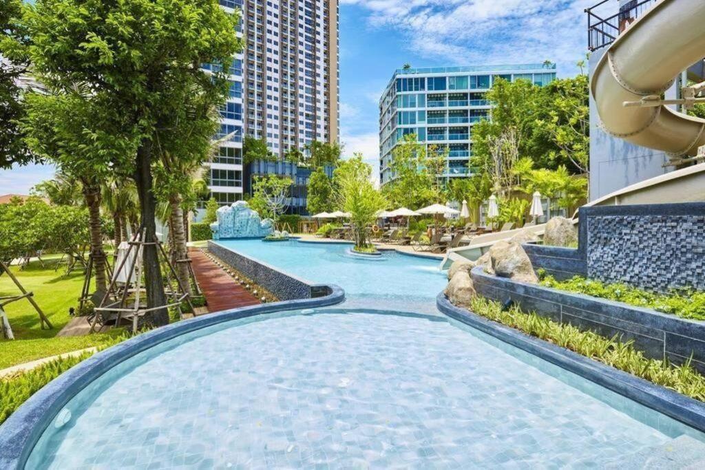 Sea View -High Floor 2 Bed Room Excellent Location Pattaya Bagian luar foto