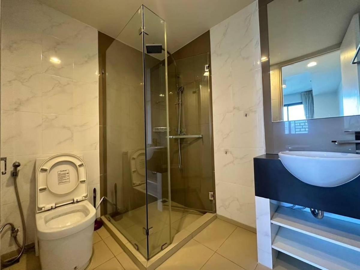 Sea View -High Floor 2 Bed Room Excellent Location Pattaya Bagian luar foto